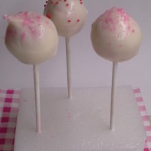 Red Velvet Cupcakes & Cake Pops