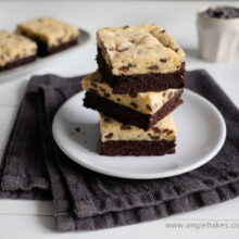 Brookie (Brownie + Cookie)